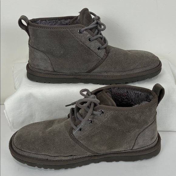 UGG Women’s 8 Chukka Neumel Boots Gray Suede Sherpa Lined Lace Up Ankle - Picture 7 of 9